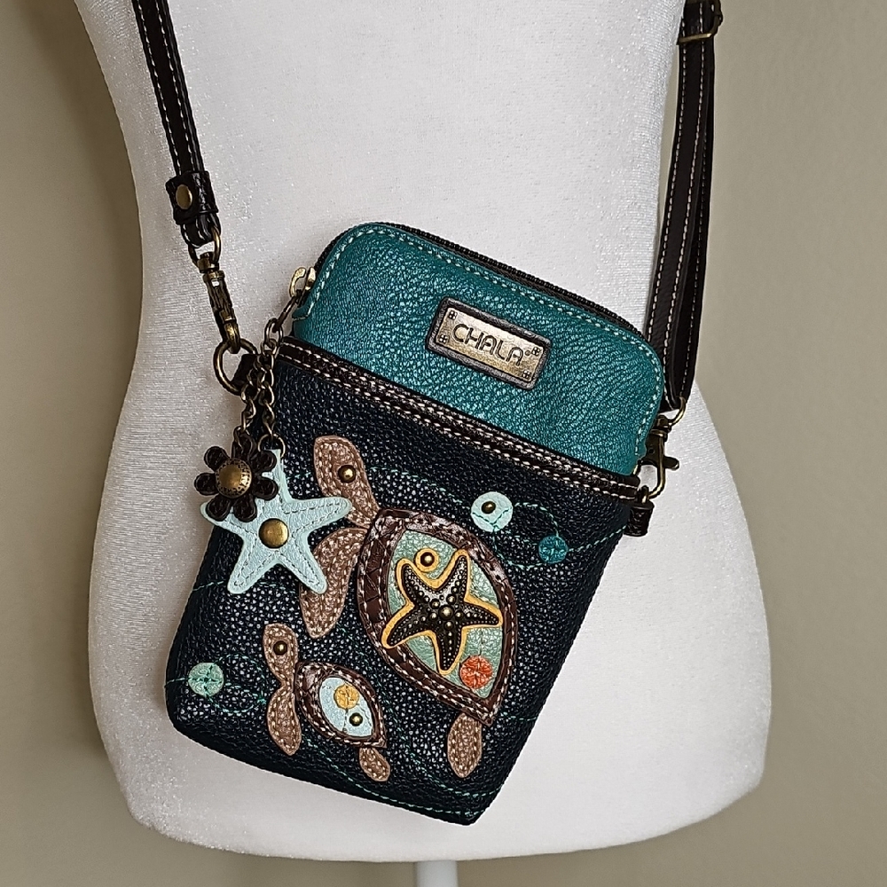 Chala Swimming Turtles with Starfish Crossbody Vegan Leather Bag - Picture 13 of 13